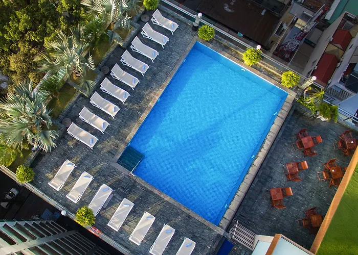 Family Hotel: Eden Star Saigon Hotel