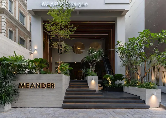 Hotel with view: Meander Saigon